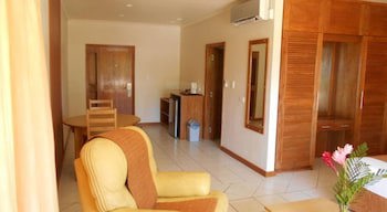 Bedarra Beach Inn