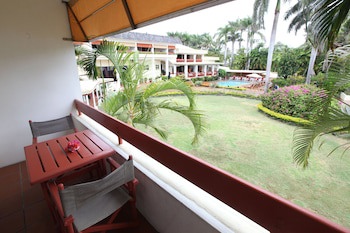 Bedarra Beach Inn
