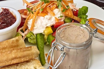Farmers Kitchen Hotel
