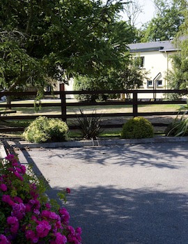 Farmers Kitchen Hotel