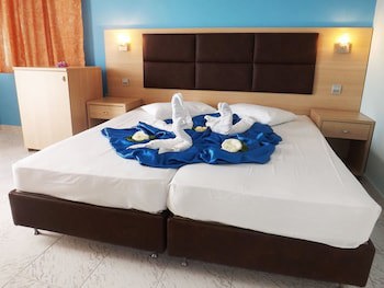 Leonidas Hotel and Studios fotoğrafı