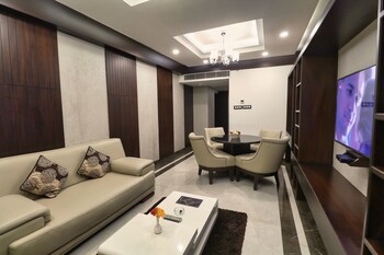 Goldfinch Hotel Mangalore