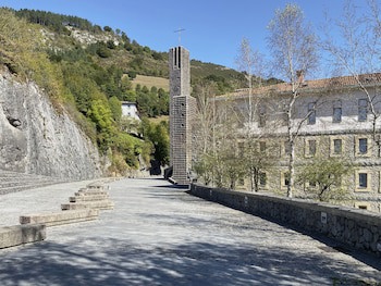 Iraipe Santuario De Arantzazu Hotel