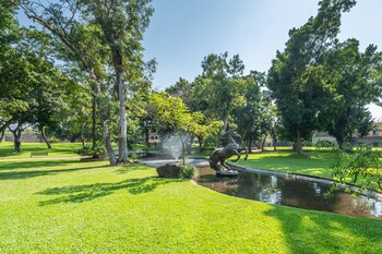 Fiesta Americana Hacienda San Antonio El Puente Resort & Spa