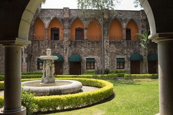 Fiesta Americana Hacienda San Antonio El Puente Resort & Spa