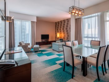 Flora Creek Deluxe Hotel Apartments Dubai