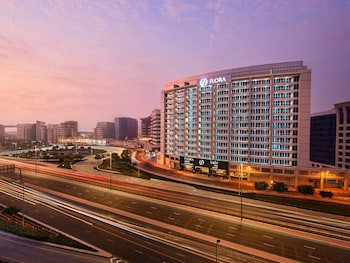 Flora Creek Deluxe Hotel Apartments Dubai