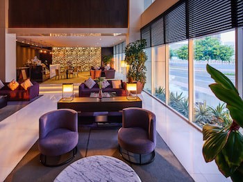 Flora Creek Deluxe Hotel Apartments Dubai