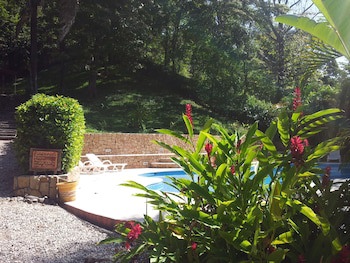 Esencia Hotel & Villas