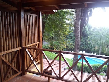 Esencia Hotel & Villas