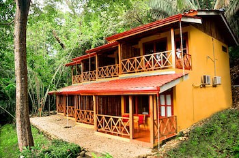 Esencia Hotel & Villas
