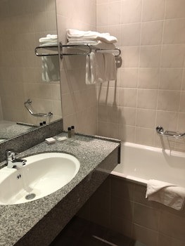 Clayton Hotel Leopardstown
