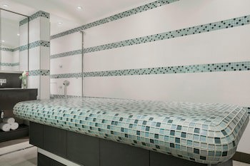 Augustine, A Luxury Collection Hotel, Prague