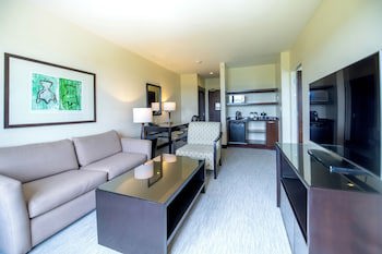 Hilton Garden Inn Guanacaste Airport