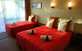 Cranford Oak Motel