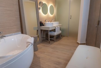 Grand Bavaro Princess All Suites Resort Spa And Casino - Adults Only