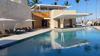Grand Bavaro Princess All Suites Resort Spa And Casino - Adults Only