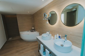 Grand Bavaro Princess All Suites Resort Spa And Casino - Adults Only