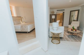 Grand Bavaro Princess All Suites Resort Spa And Casino - Adults Only