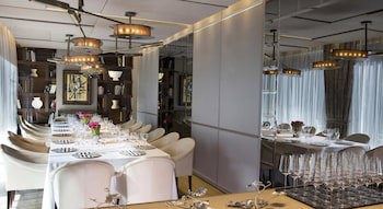 Abac Restaurant & Hotel