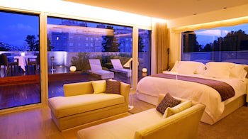 Abac Restaurant & Hotel