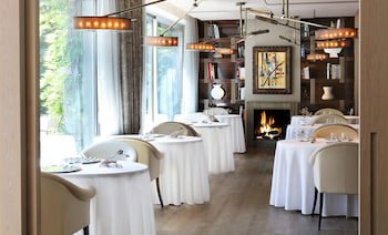 Abac Restaurant & Hotel