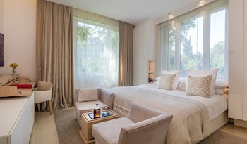 Abac Restaurant & Hotel