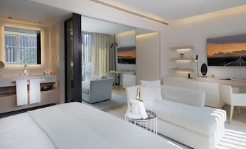 Abac Restaurant & Hotel