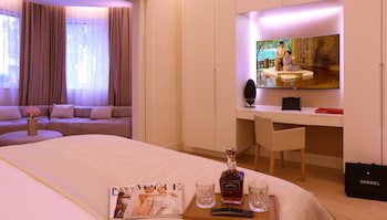 Abac Restaurant & Hotel