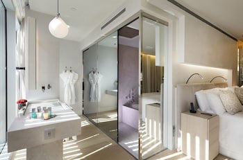 Abac Restaurant & Hotel