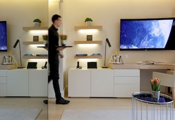 Abac Restaurant & Hotel