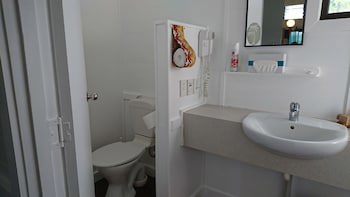Aroa Beachside Resort