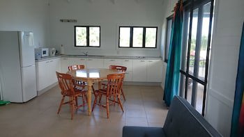 Aroa Beachside Resort