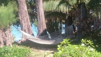 Aroa Beachside Resort