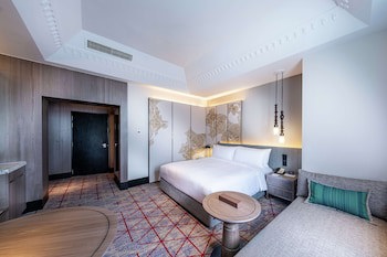 Doubletree By Hilton Putrajaya Lakeside