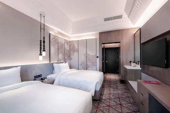 Doubletree By Hilton Putrajaya Lakeside