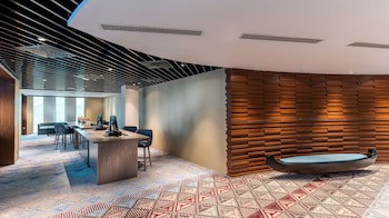 Doubletree By Hilton Putrajaya Lakeside