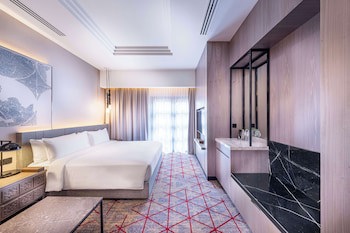 Doubletree By Hilton Putrajaya Lakeside