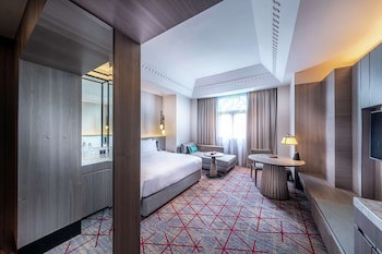 Doubletree By Hilton Putrajaya Lakeside