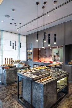 Doubletree By Hilton Putrajaya Lakeside