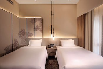 Doubletree By Hilton Putrajaya Lakeside