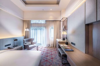 Doubletree By Hilton Putrajaya Lakeside
