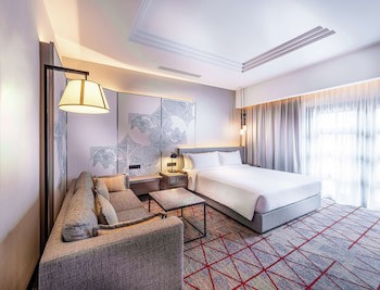 Doubletree By Hilton Putrajaya Lakeside