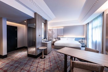 Doubletree By Hilton Putrajaya Lakeside