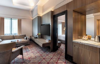 Doubletree By Hilton Putrajaya Lakeside
