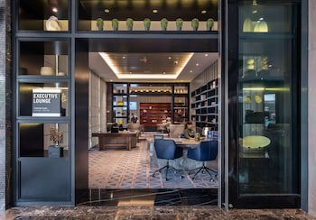Doubletree By Hilton Putrajaya Lakeside