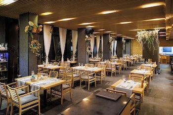 Lucky Bansko Aparthotel Spa & Relax