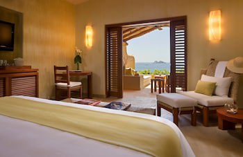 Cala De Mar Resort & Spa Ixtapa