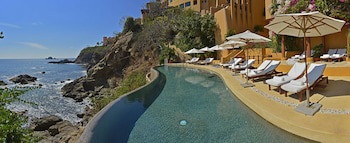 Cala De Mar Resort & Spa Ixtapa