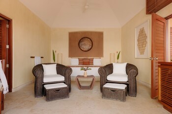 Cala De Mar Resort & Spa Ixtapa